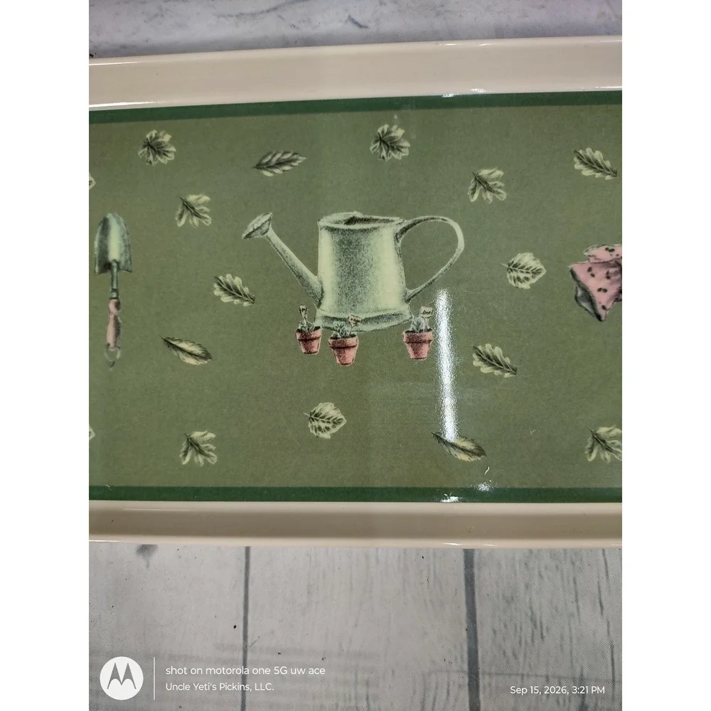 Pfaltzgraff Precidio Melamine Garden Serving Tray Green Watering Can 14 Inch